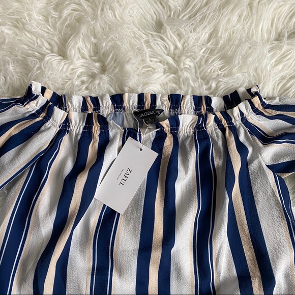 ‼️NWT‼️ ZAFUL Off the shoulder striped blouse- S - Picture 2 of 6